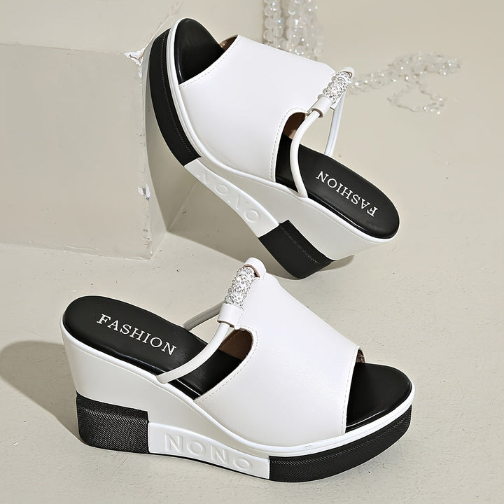 Elevate Wedge Teenslippers
