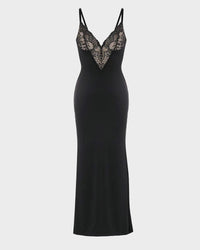 Maxi Jurk met Diepe V-Hals, Kanten Details, Hoge Split en Ingebouwde Corrigerende Shapewear