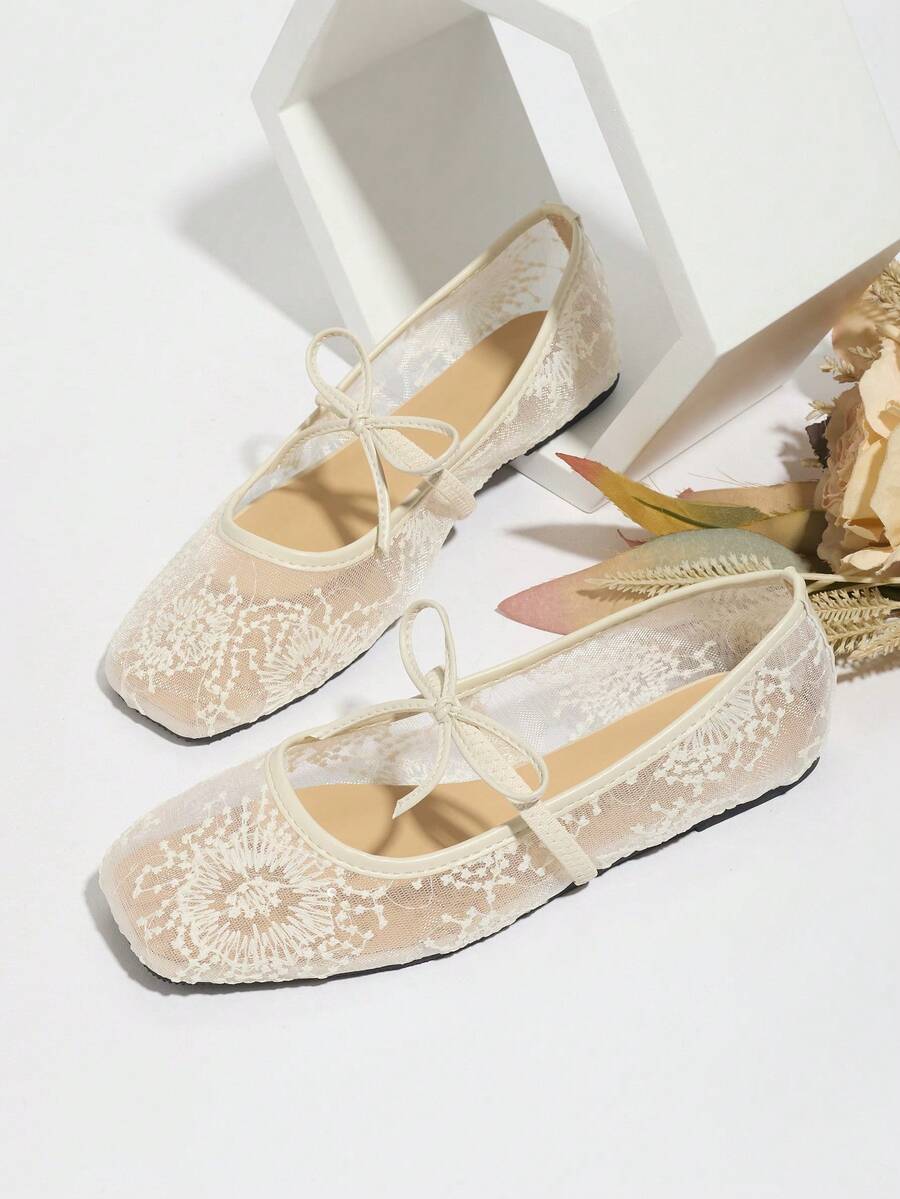 Elowen Lace Mary Jane Ballerina's