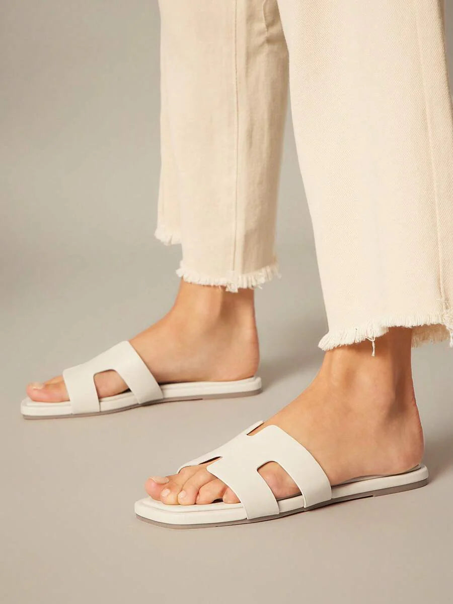 Valenne Slide – Minimalistische Luxe Platte Sandalen
