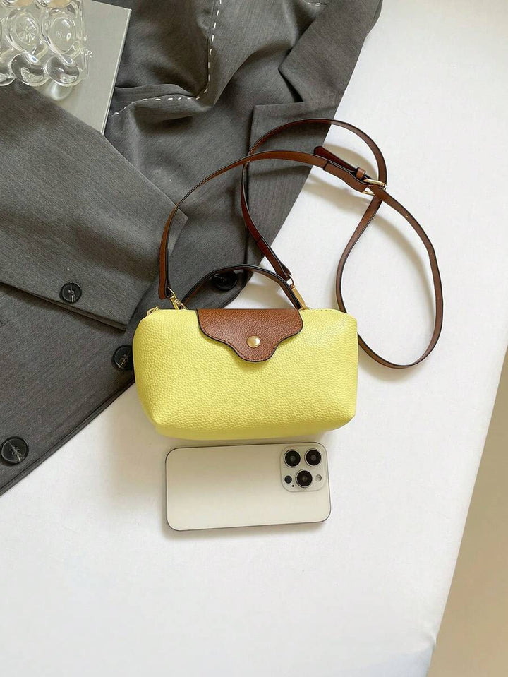 Mini waterdichte nylon tas voor dames met contrasterende details