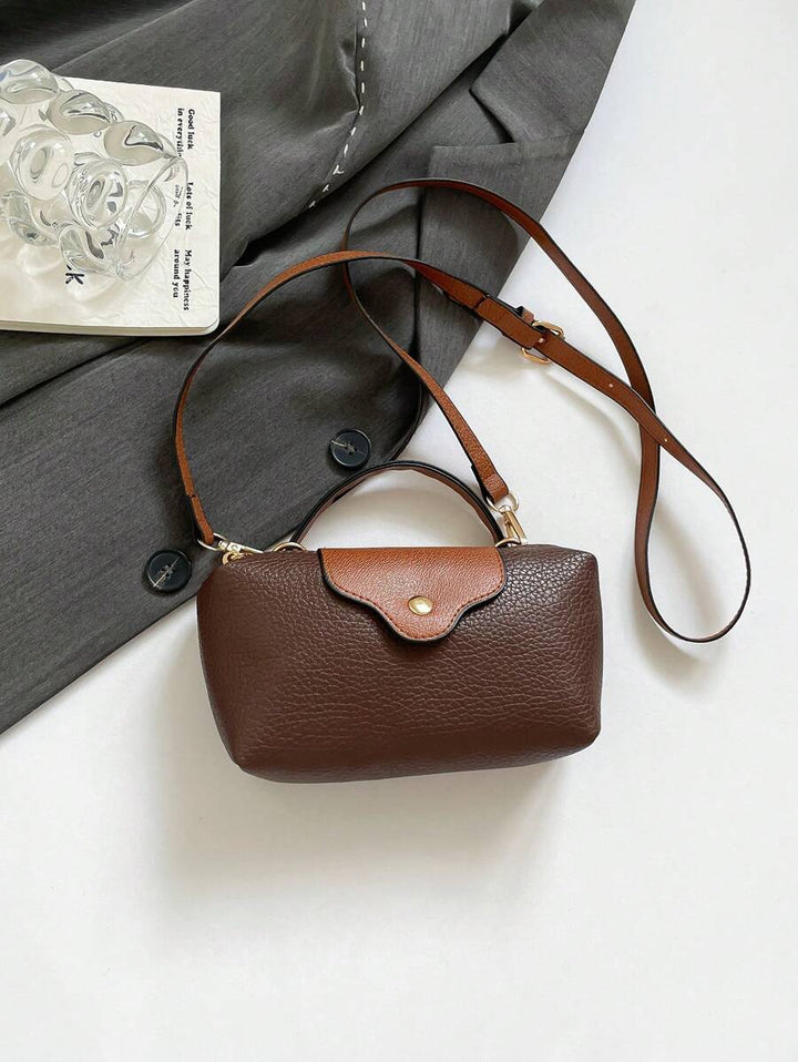Mini waterdichte nylon tas voor dames met contrasterende details