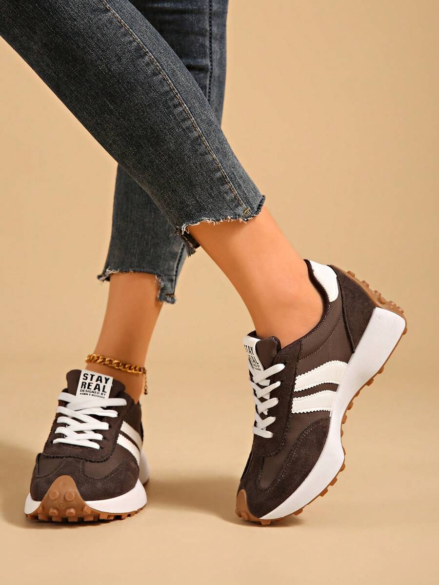 Sneakers met dikke zolen