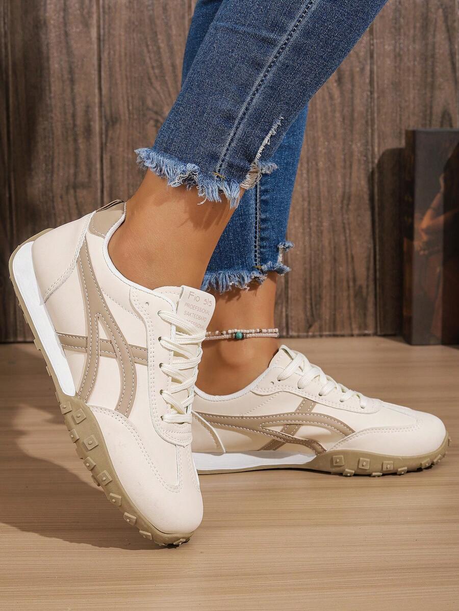 Riverton Court Retro Stripe Gum Sneakers