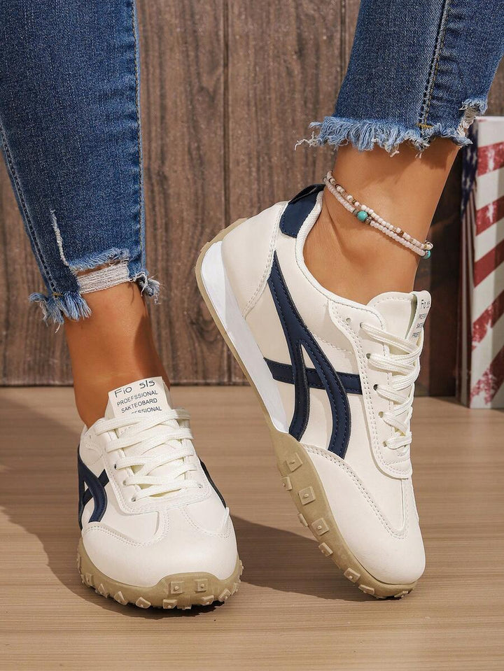 Riverton Court Retro Stripe Gum Sneakers