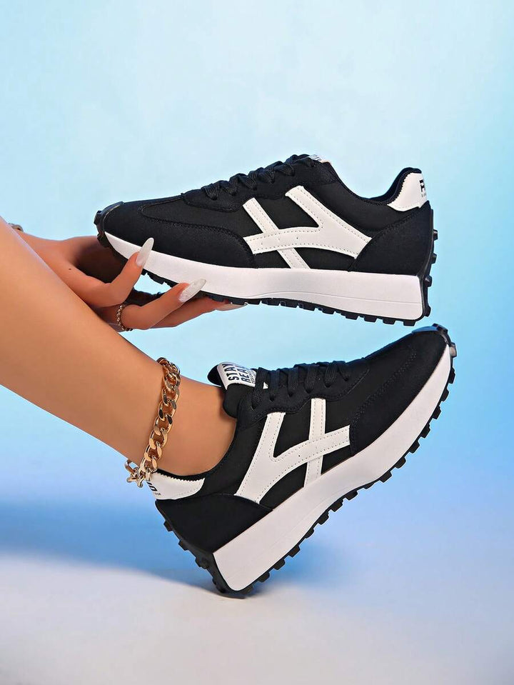Sneakers met dikke zolen