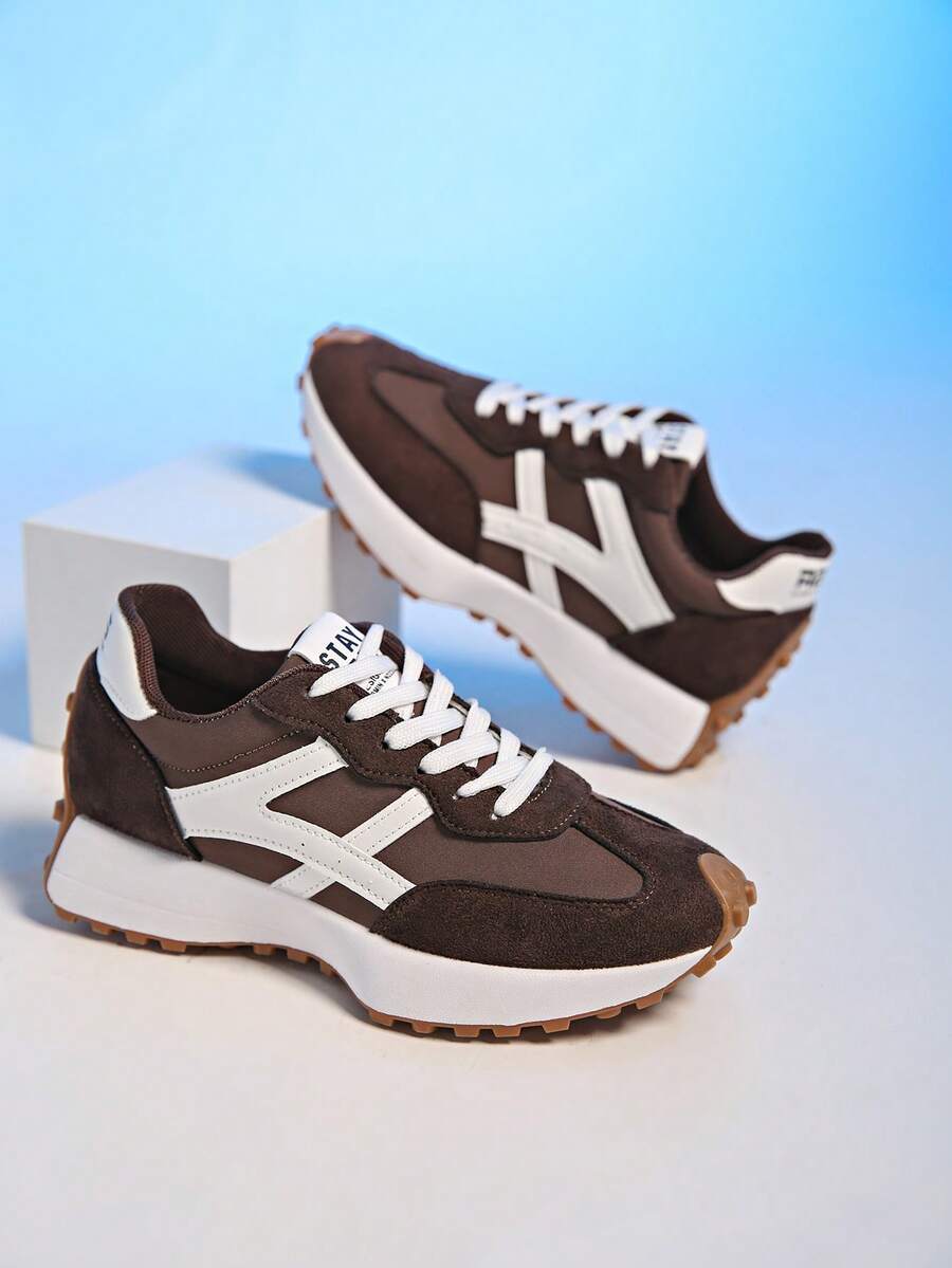 Sneakers met dikke zolen