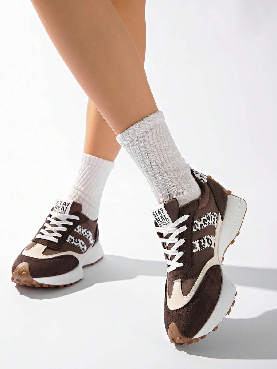 Sneakers met dikke zolen