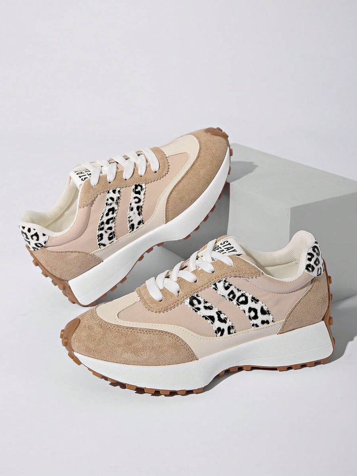 Sneakers met dikke zolen
