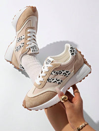 Sneakers met dikke zolen