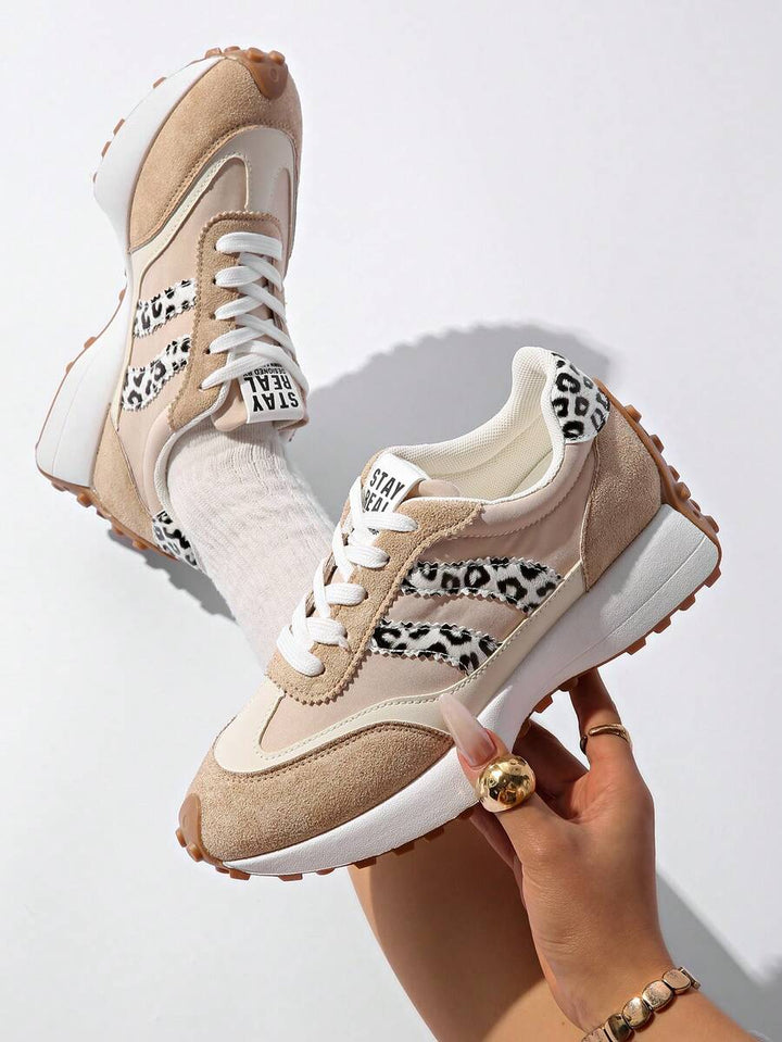 Sneakers met dikke zolen