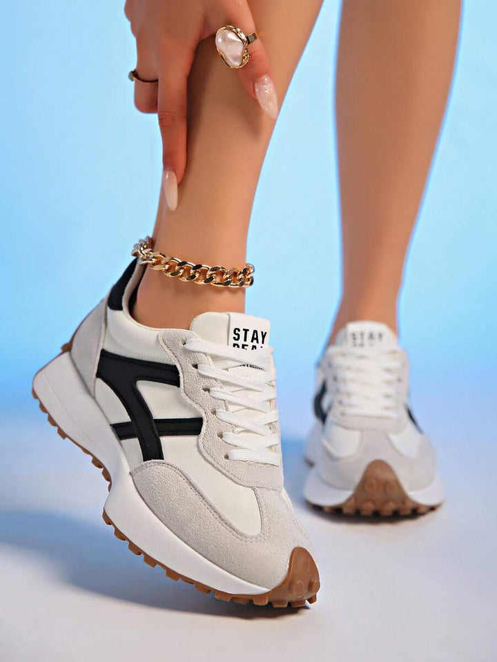 Sneakers met dikke zolen
