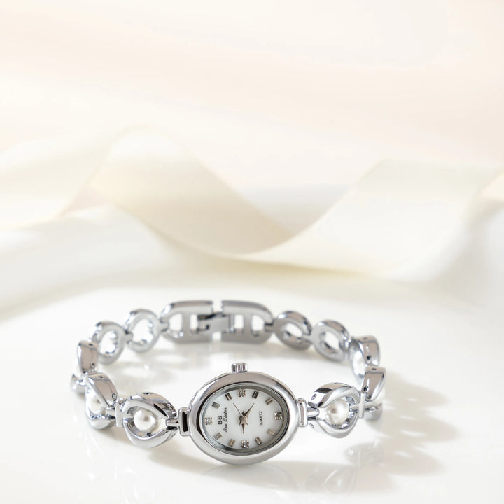 Lora Facet Horloge