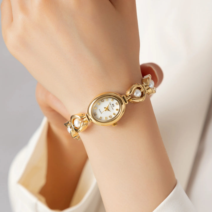 Lora Facet Horloge