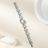 Lora Facet Horloge