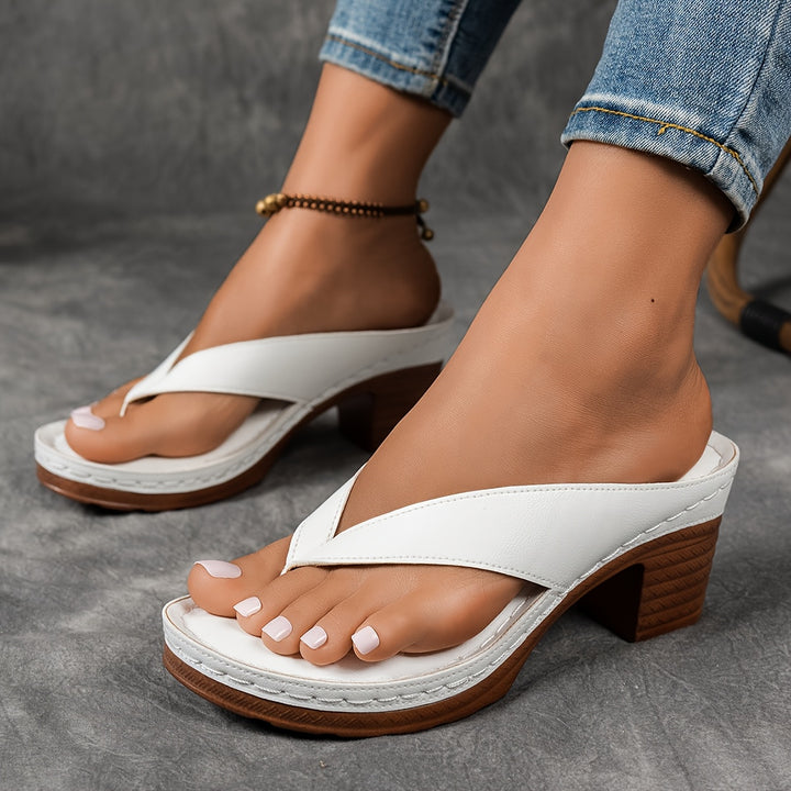 Luma Thong Sandalen met blokhak