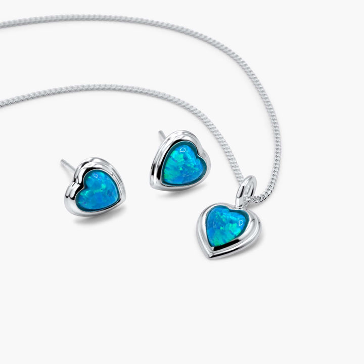 Vrouw Dromen Komen Uit - Blauwe Opaal Hart Ketting