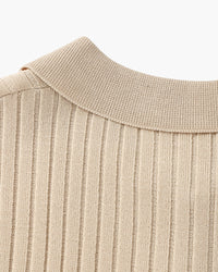 Siena Ribgebreid Poloshirt met V-hals