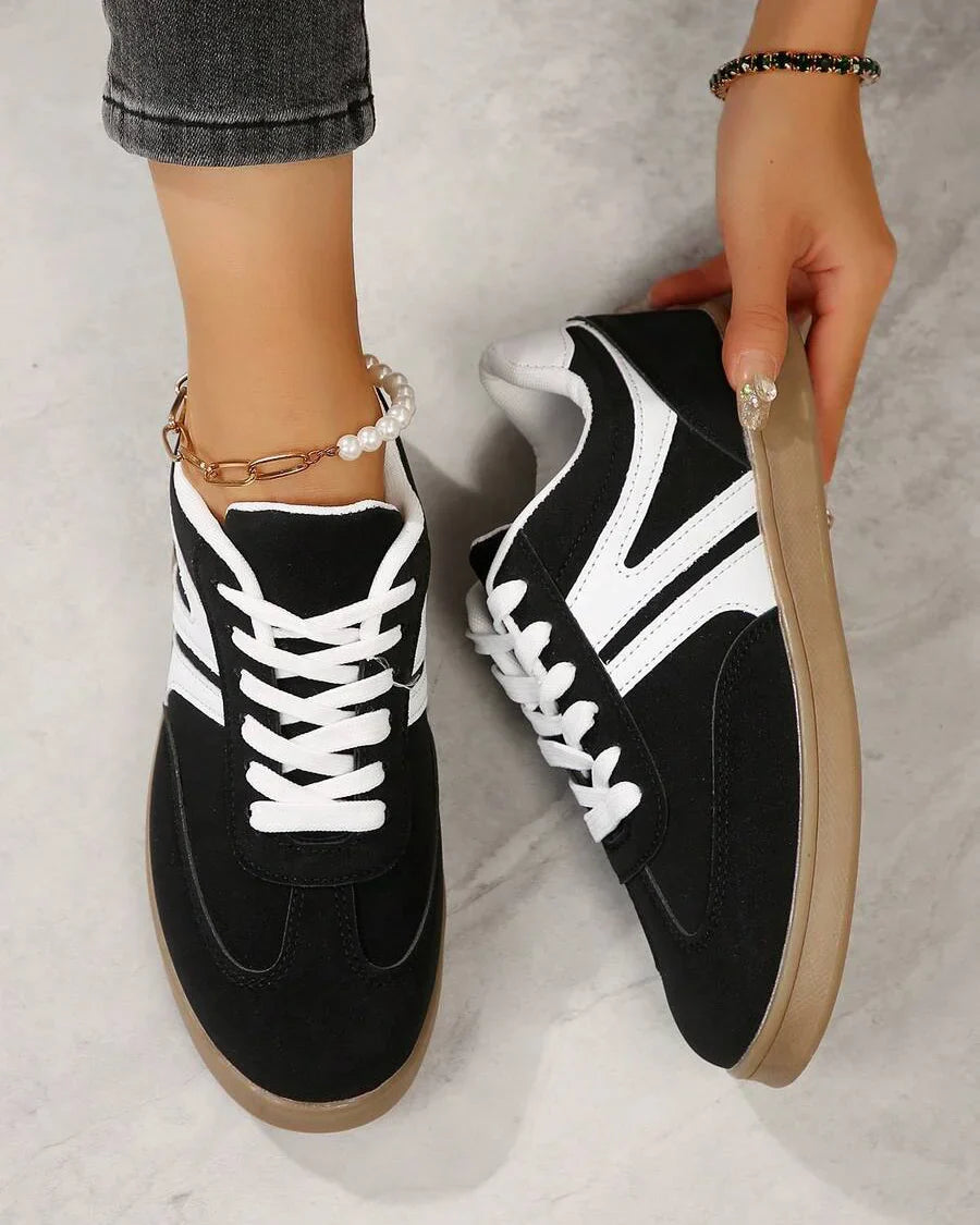 Harbor Court Black Gum Sole Sneakers