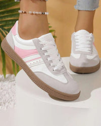 Harper Court Retro Streep Sneaker