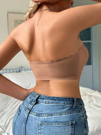 Naadloze bralette tube top met golvende rand