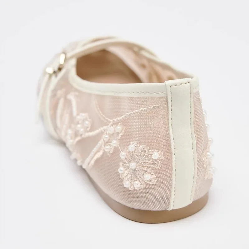 Elowen Ivory – Geborduurde Mesh Mary Jane Ballerina's