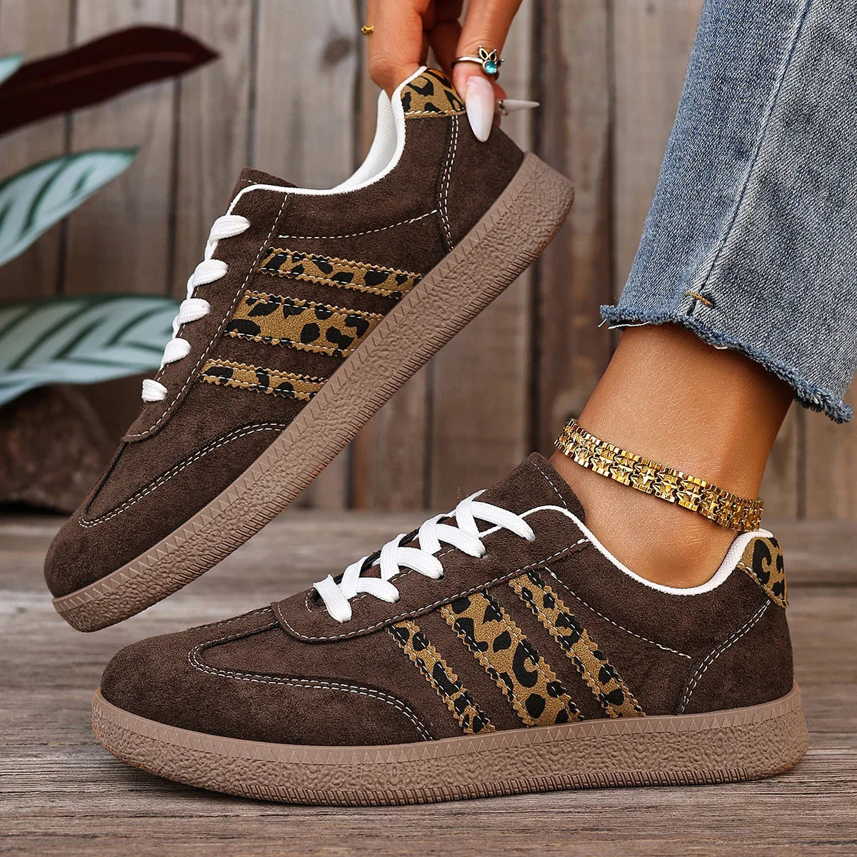 Samba Retro Bruine Sneakers met Luipaardprint