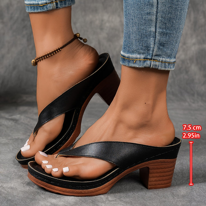 Luma Thong Sandalen met blokhak