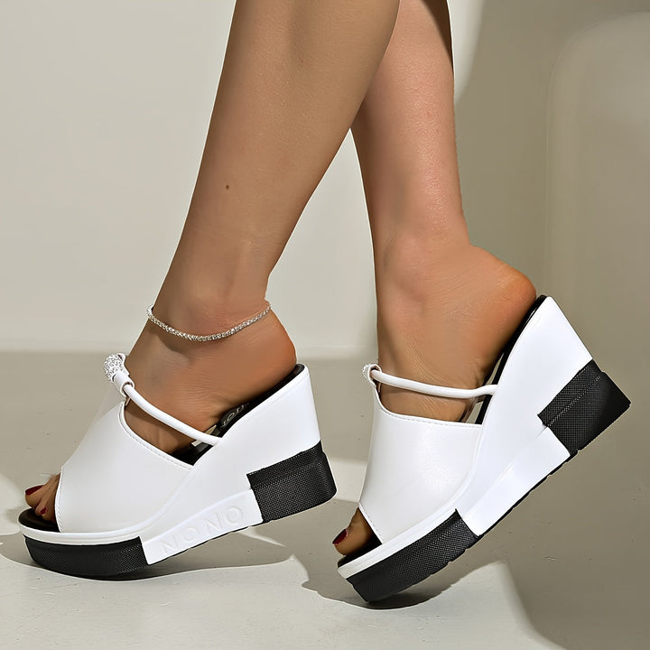 Elevate Wedge Teenslippers